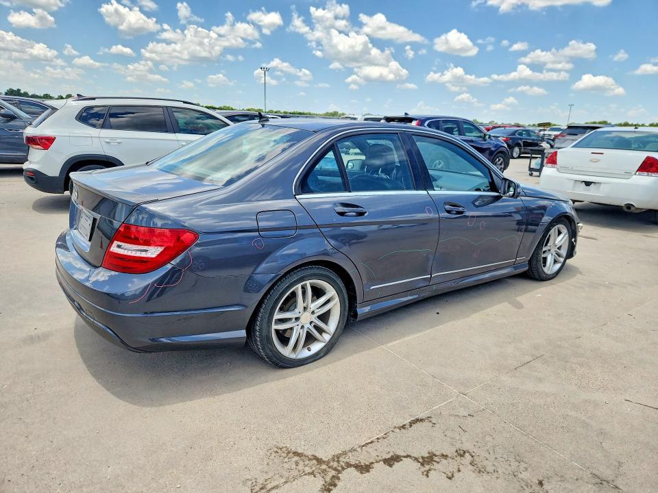 2013 Mercedes-Benz C 250