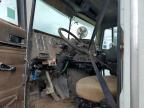 1999 International 9200 Semi Truck