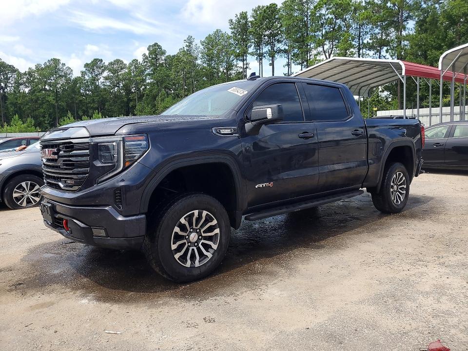2022 GMC Sierra K1500 AT4