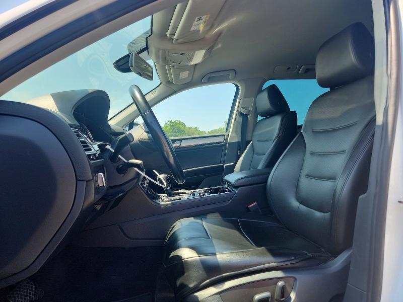 2012 Volkswagen Touareg V6