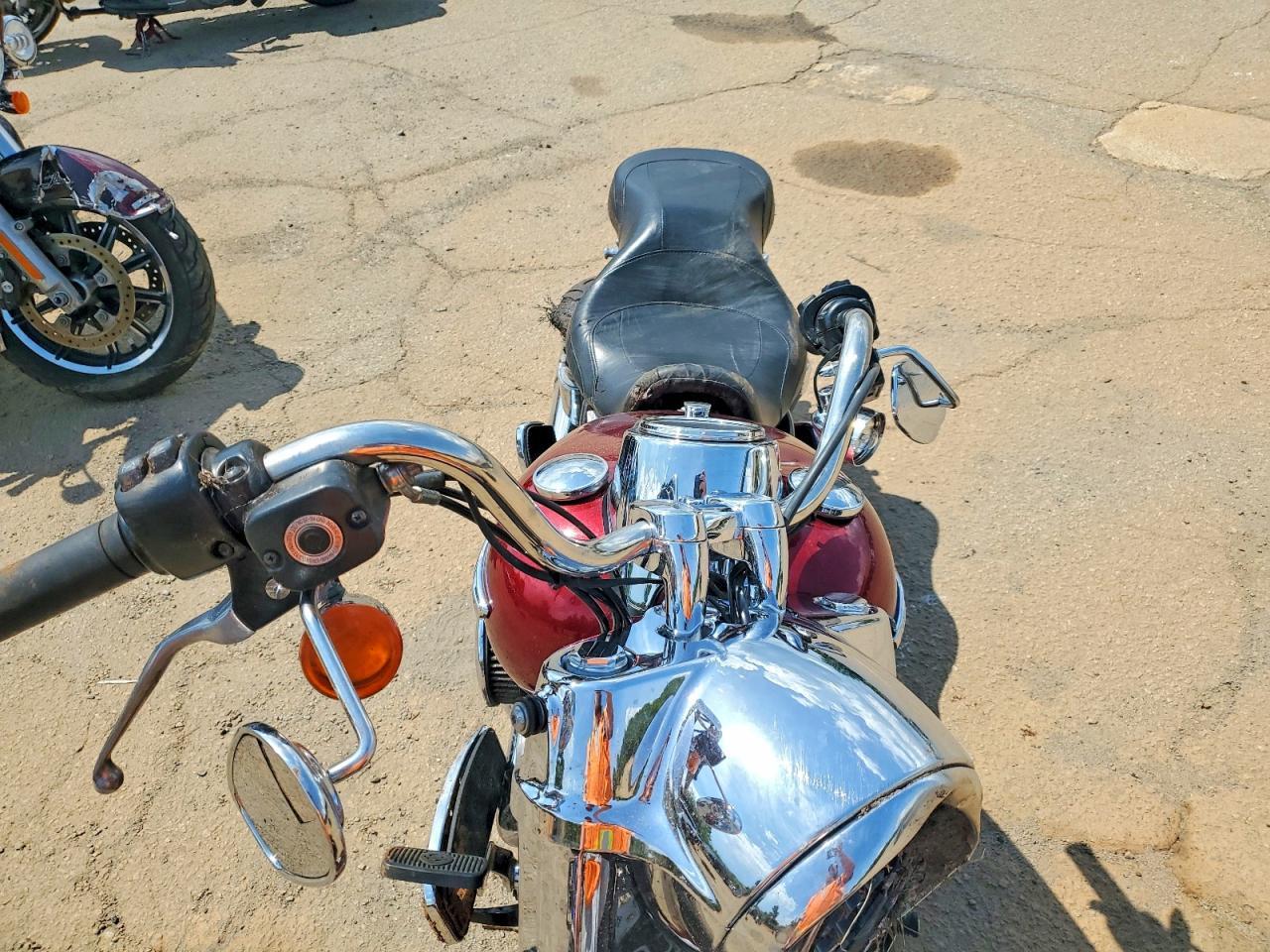 2016 Harley-Davidson FLD Switchback