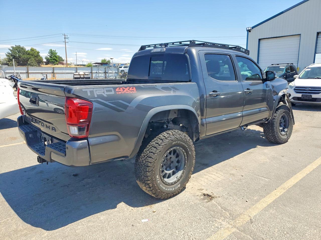 2018 Toyota Tacoma TRD OFF-Road