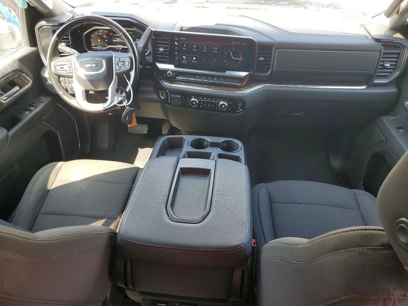 2024 GMC Sierra K2500 SLE