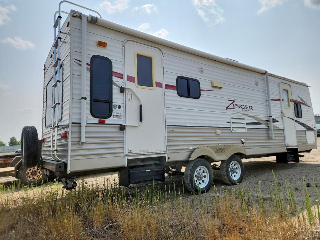 2010 Zinger Recreational Vehicle (RV)