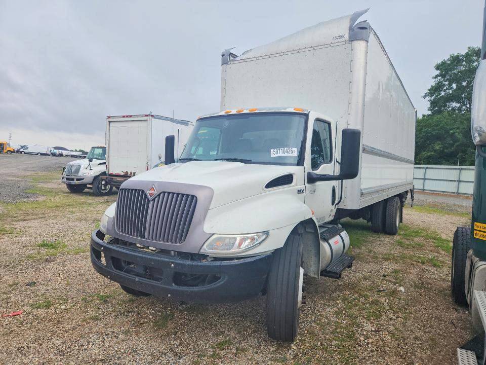 2022 International MV607 BOX Truck