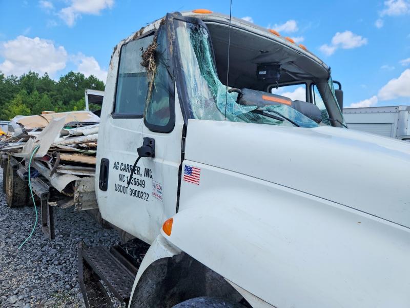 2016 International 4300 BOX Truck