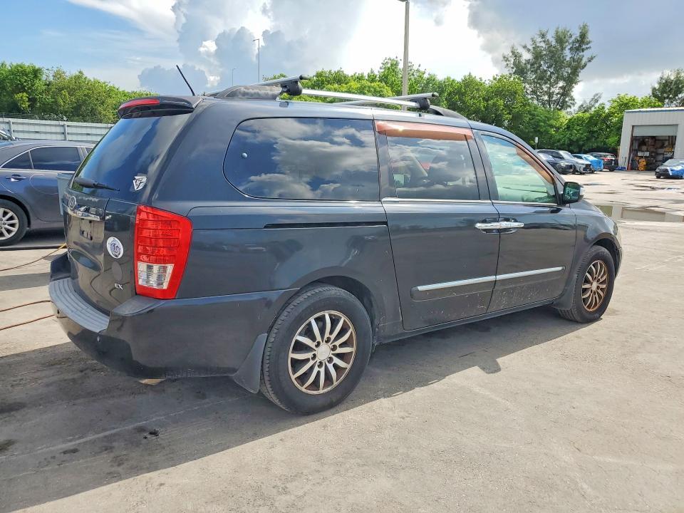 2011 KIA Sedona ex