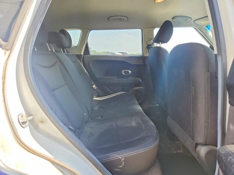 2015 KIA Soul Base