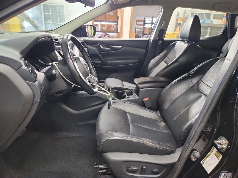 2022 Nissan Rogue Sport sl