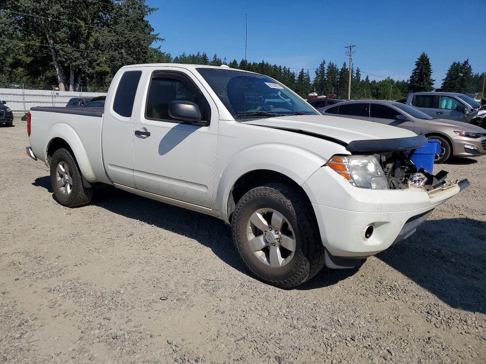 2013 Nissan Frontier SV V6