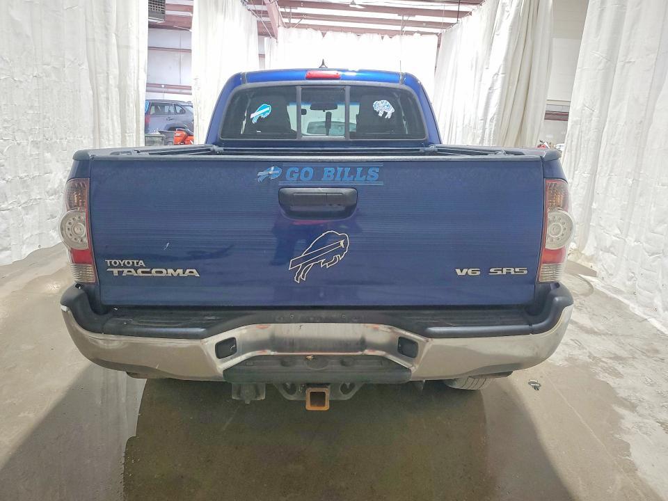 2015 Toyota Tacoma V6