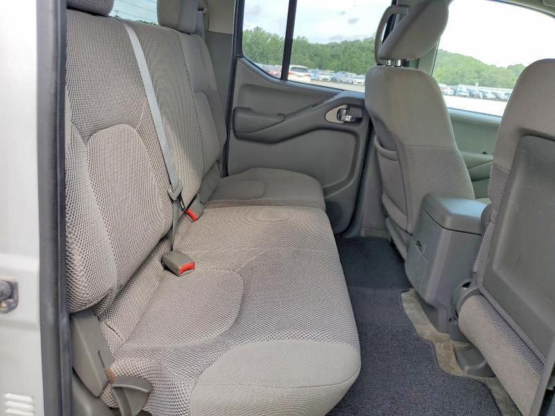 2012 Nissan Frontier s