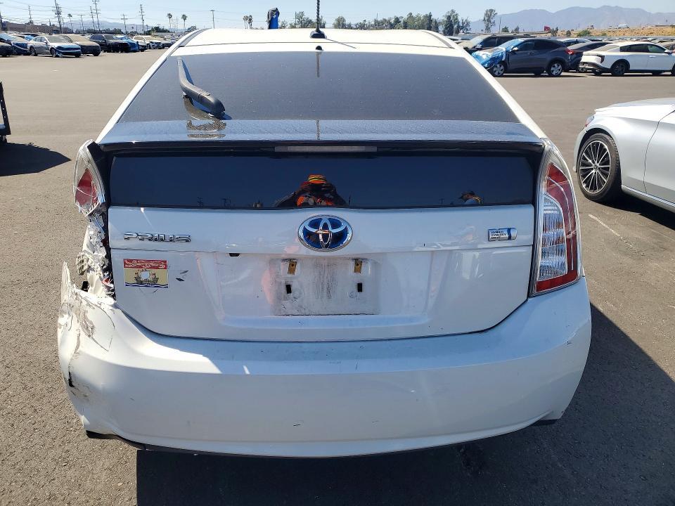 2014 Toyota Prius Three