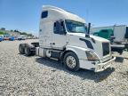 2015 Volvo 2003 Volvo VNL Semi Truck