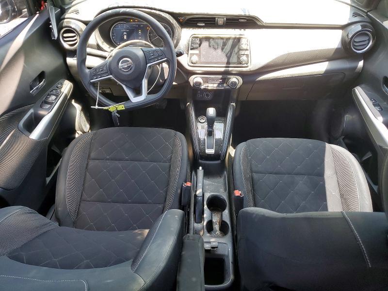 2019 Nissan Kicks sv