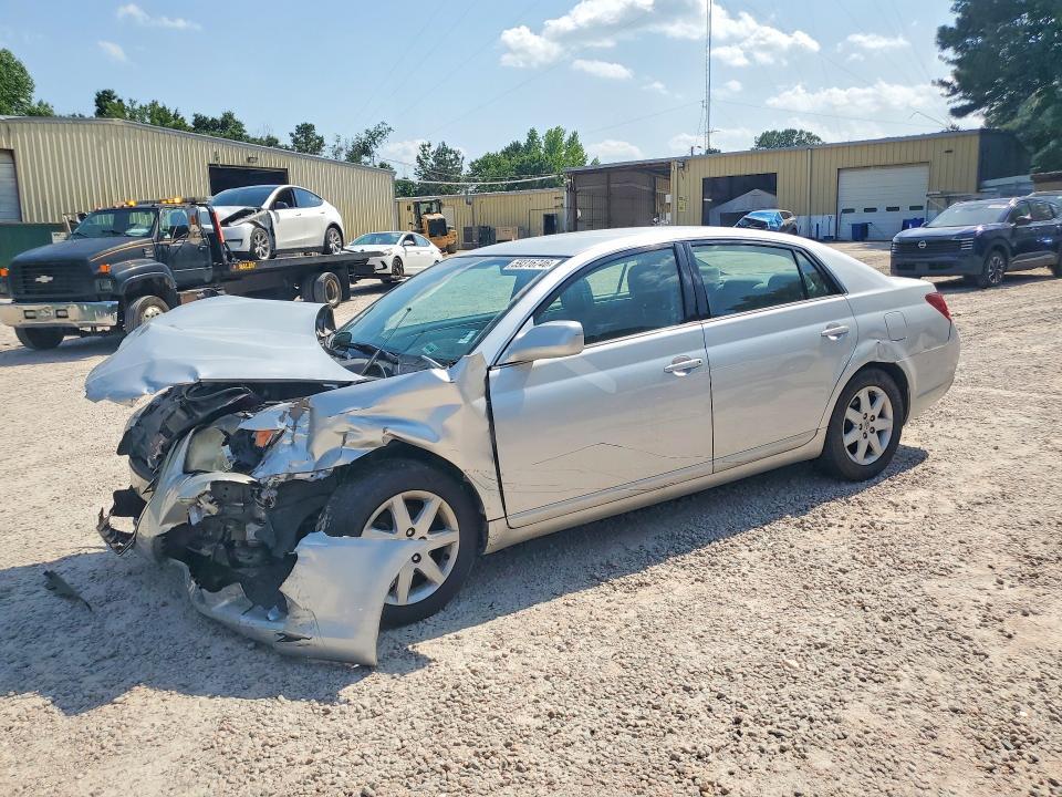 2009 Toyota Avalon xl