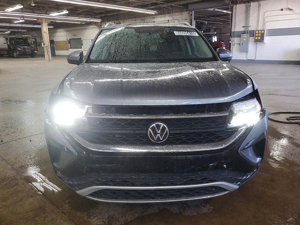 2022 Volkswagen Taos se iq Drive