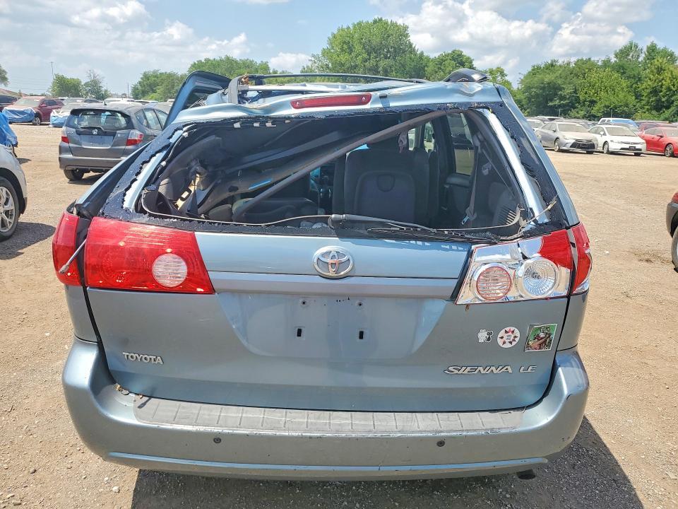 2008 Toyota Sienna le 7-passenger