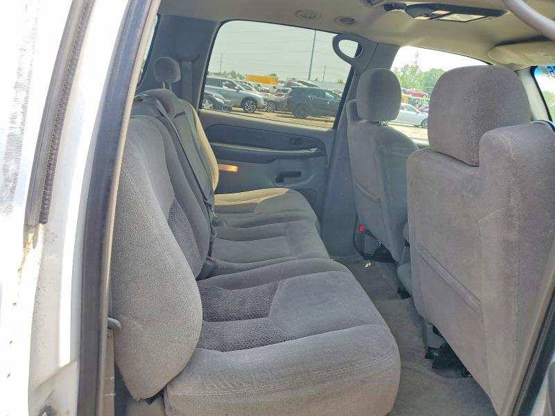 2003 Chevrolet Suburban C1500