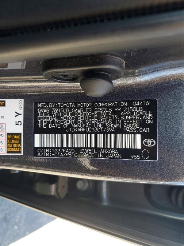 2016 Toyota Prius Three