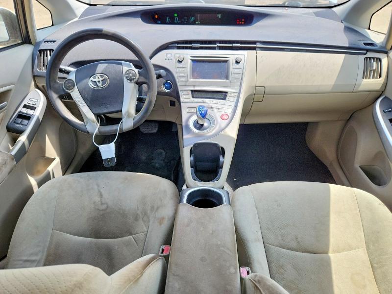 2014 Toyota Prius two