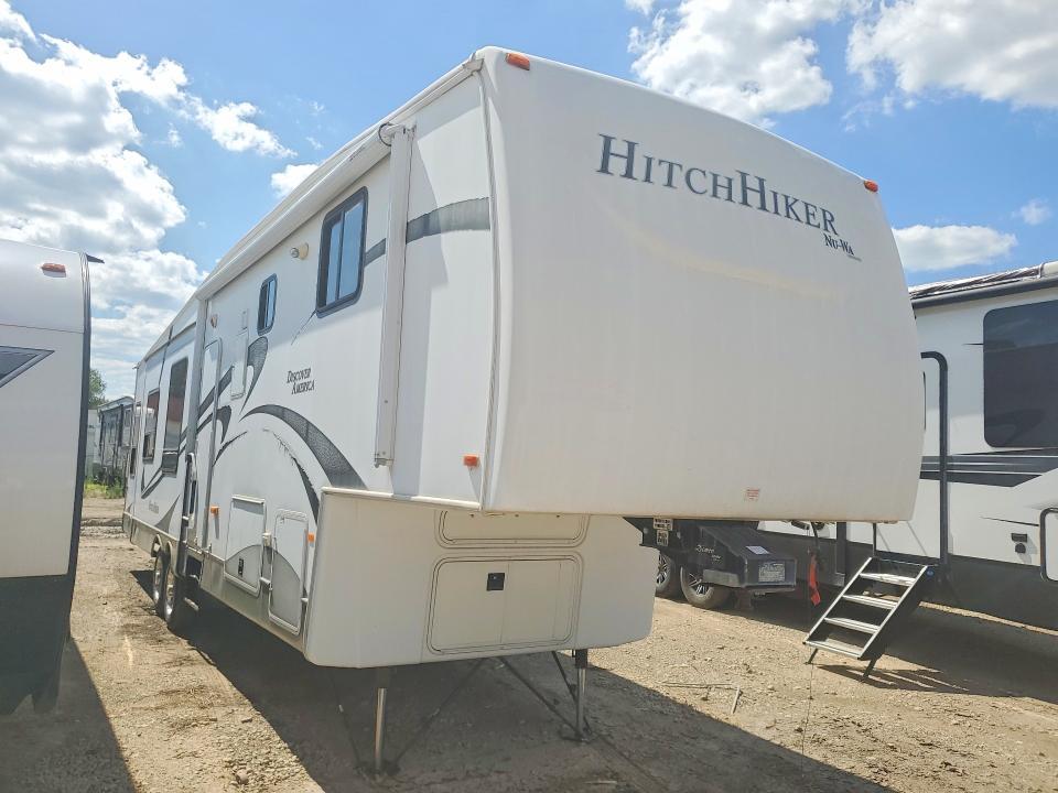 2011 Nu Wa Hitchhiker Camper