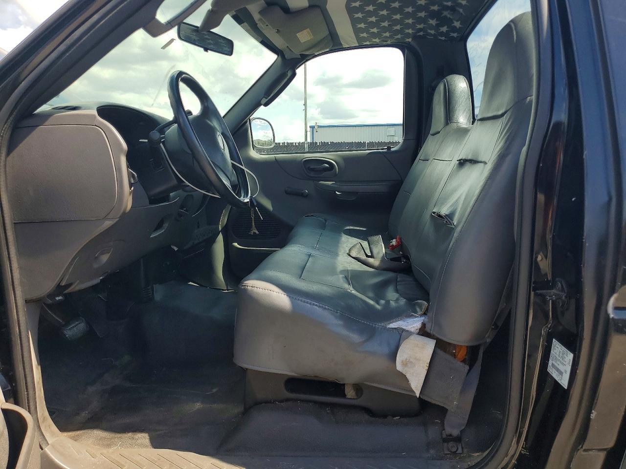 2004 Ford F-150 Heritage Classic
