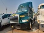 2017 Mack CXU612 Semi Truck