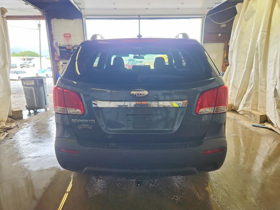 2011 KIA Sorento LX