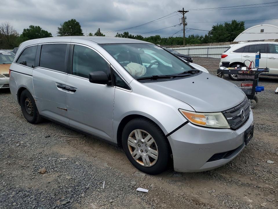 2013 Honda Odyssey lx