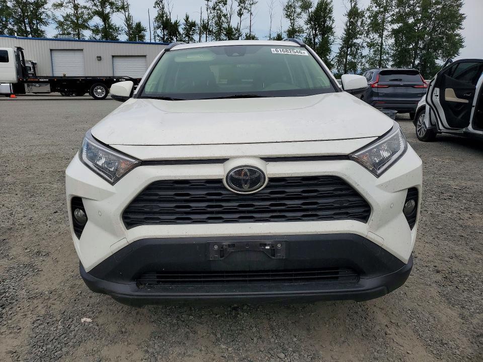 2019 Toyota Rav4 xle Premium