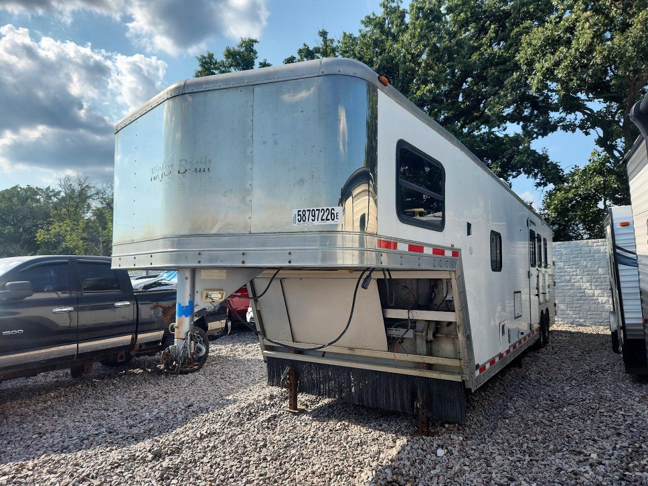 2001 Kiefer Built Inc. Horse Trailer