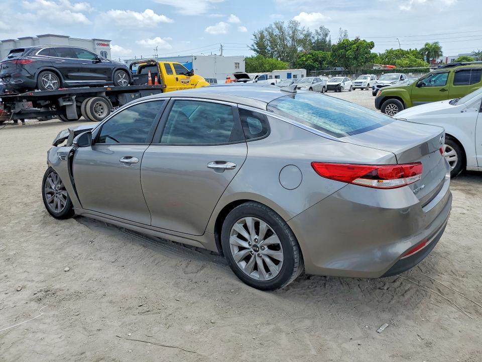2017 KIA Optima lx
