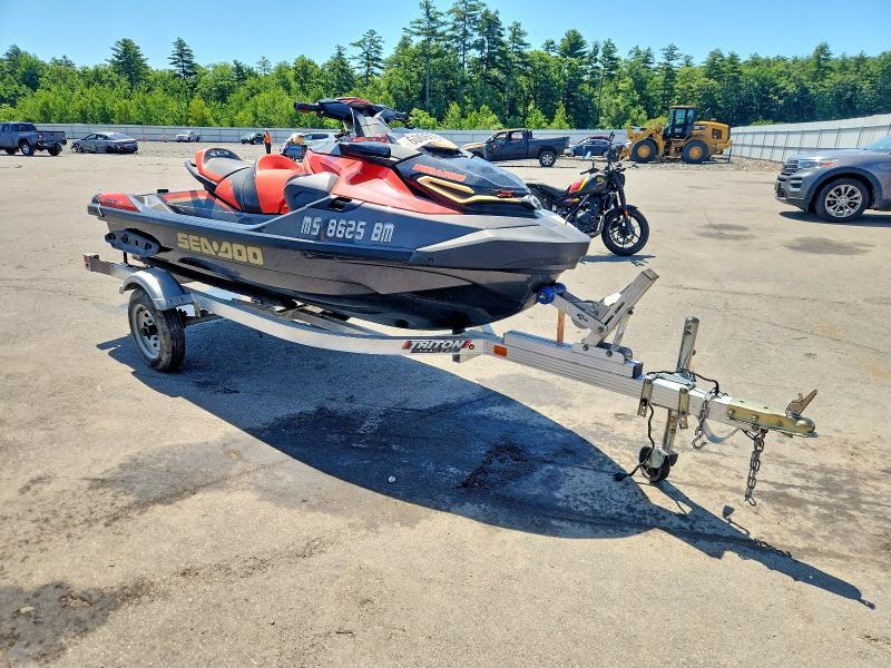 2020 Sea Doo Rxtx 300-Personal Watercraft