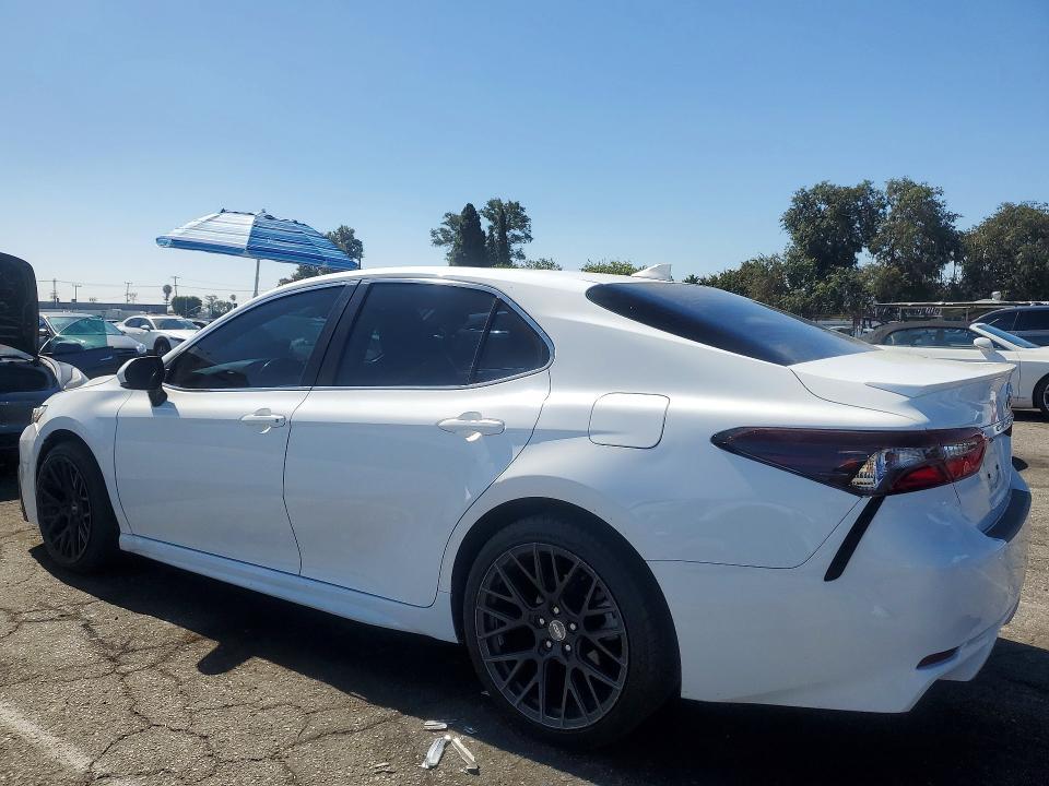 2022 Toyota Camry se