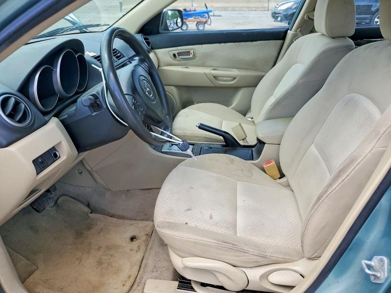 2004 Mazda 3 I