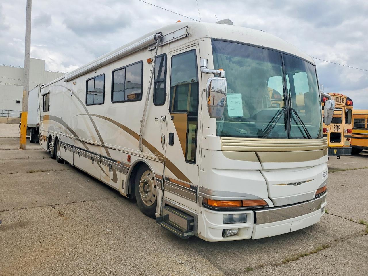 1999 Spartan Motors Motorhome 4VZ