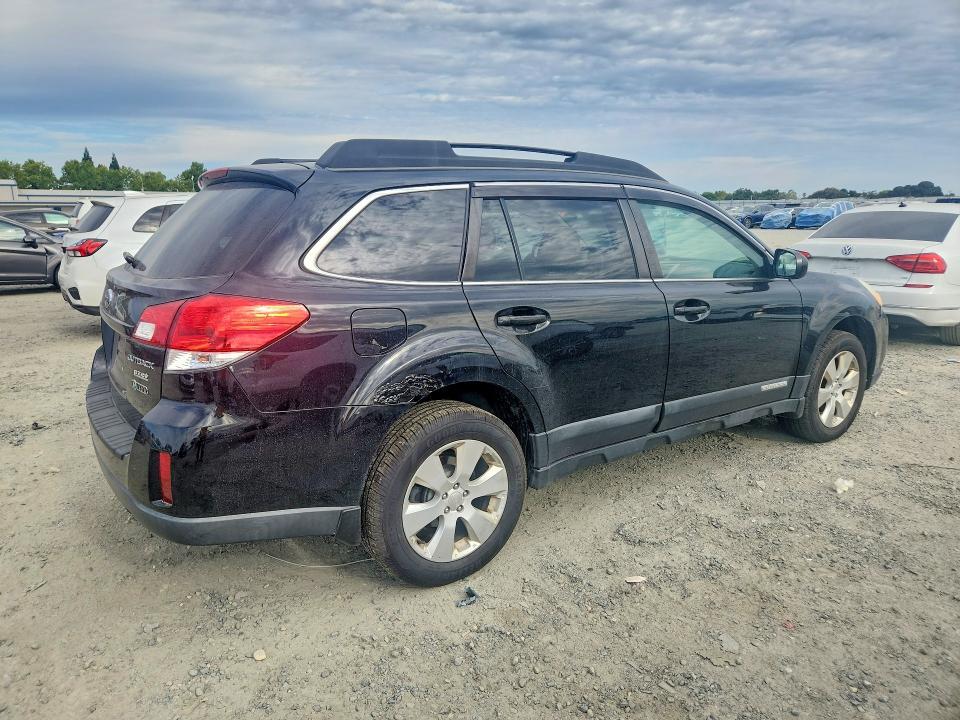 2011 Subaru Outback 2.5i Premium