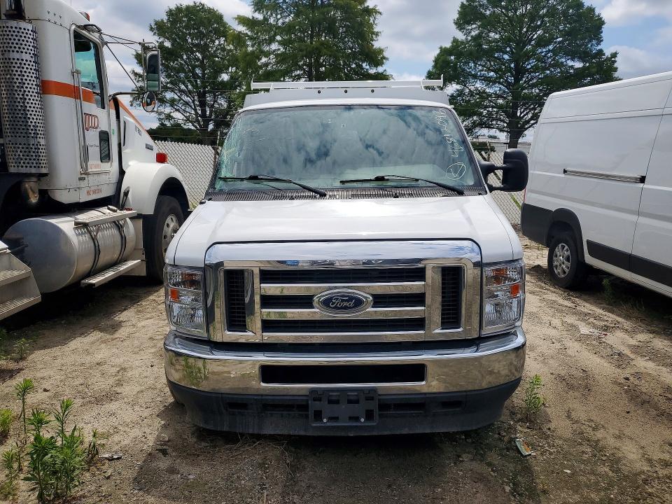 2023 Ford E350 Utility / Service Truck