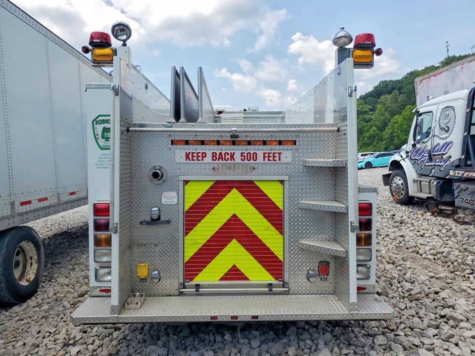 2000 Pierce Mfg. Inc. 2000 Pierce Pumper Fire Truck