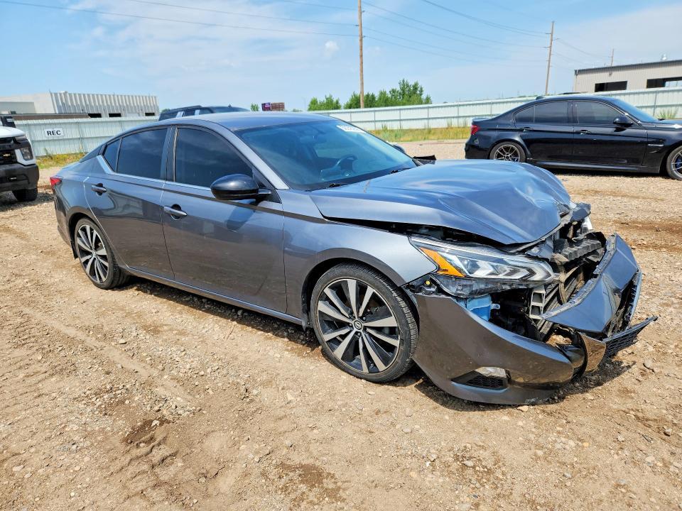 2019 Nissan Altima sr
