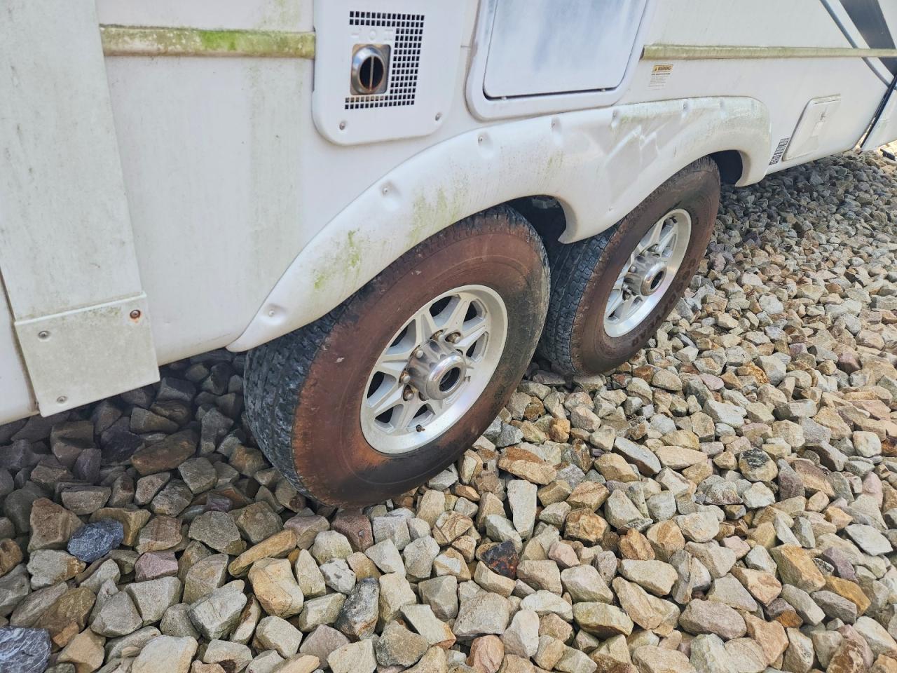 2012 Keystone Montana Camper
