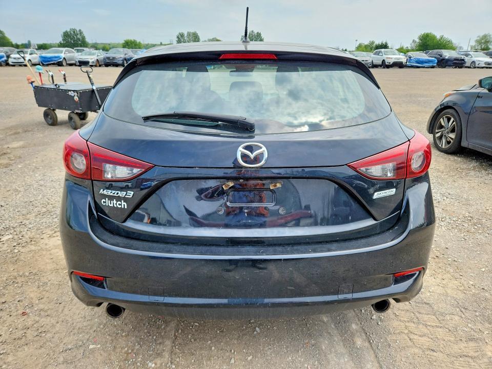 2018 Mazda 3 Sport