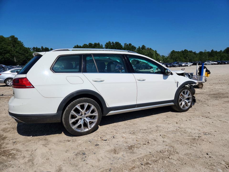 2017 Volkswagen Golf Alltrack s