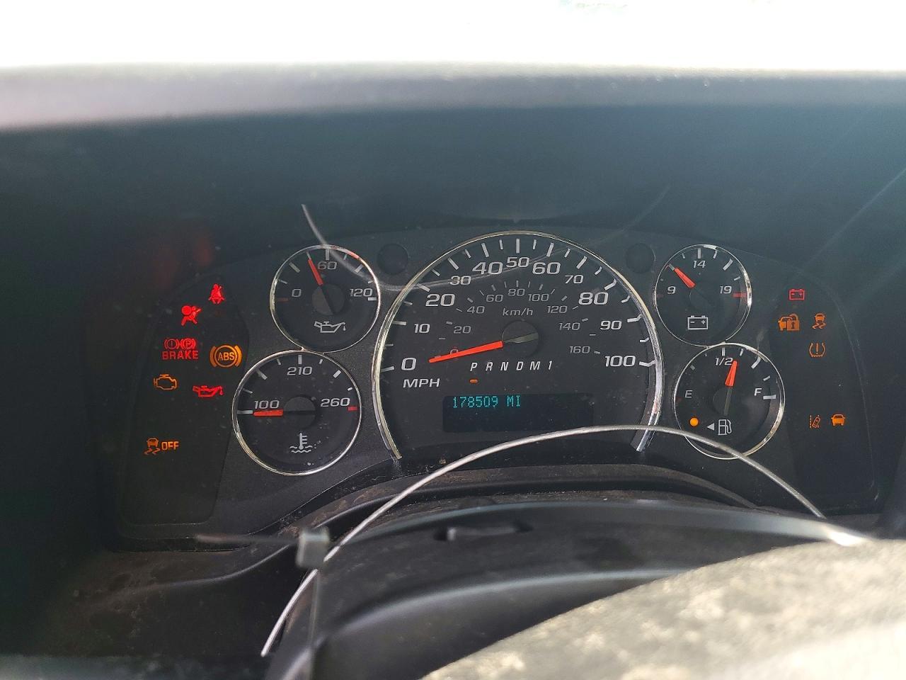 2021 Chevrolet Express BOX Truck