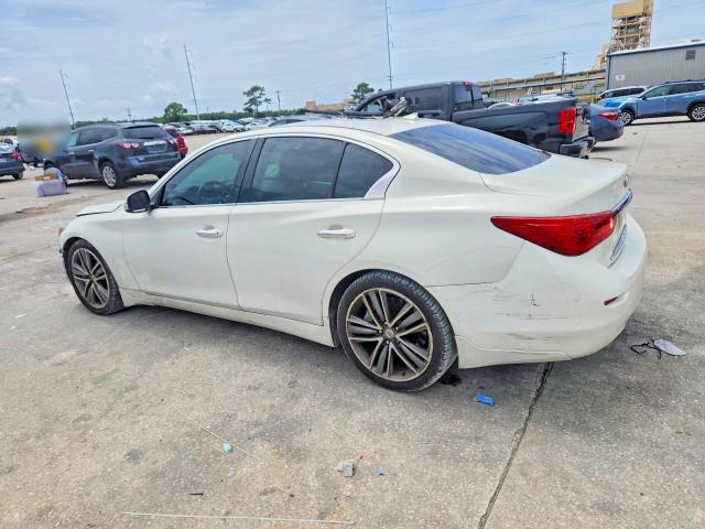2015 Infiniti Q50 Sport