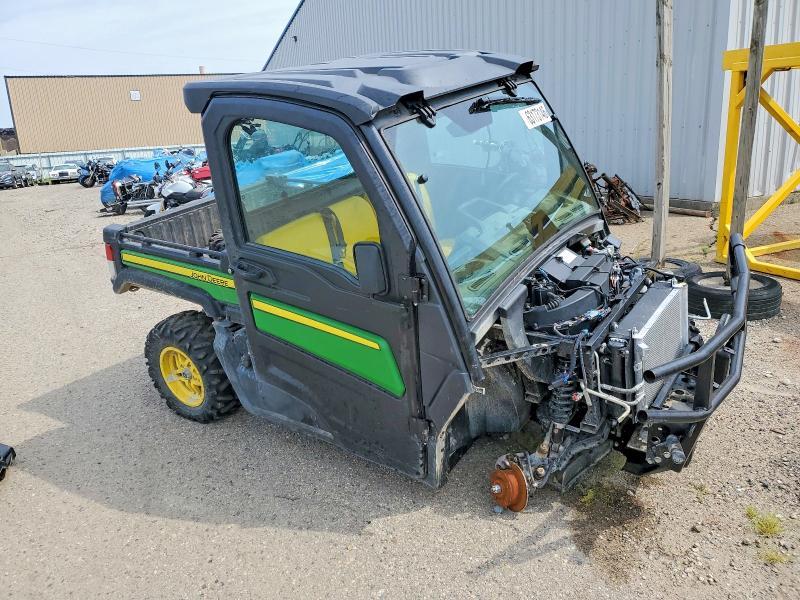 2020 John Deere Gator Utility Vehicle