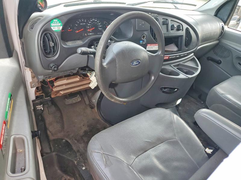 2006 Ford E450 BOX Truck