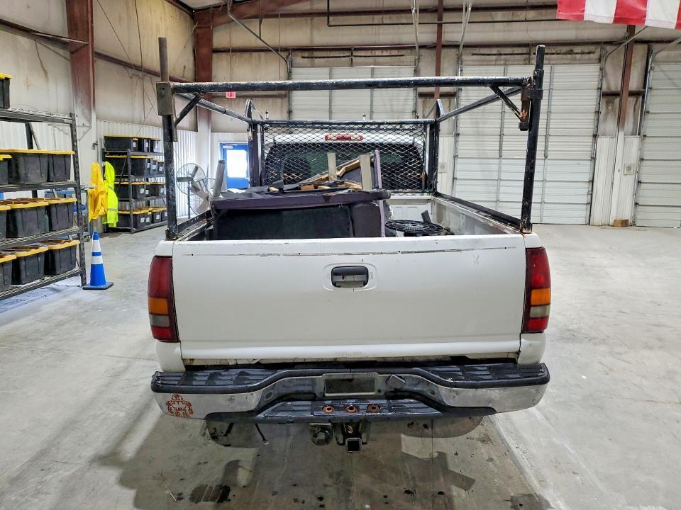 2006 Chevrolet Silverado C2500 Heavy Duty