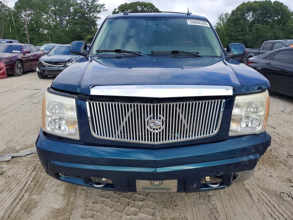 2005 Cadillac Escalade Luxury